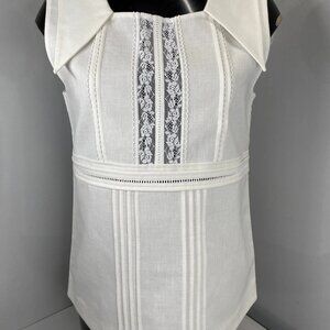 Shushu/Tong Square Neck Lace Vest Top